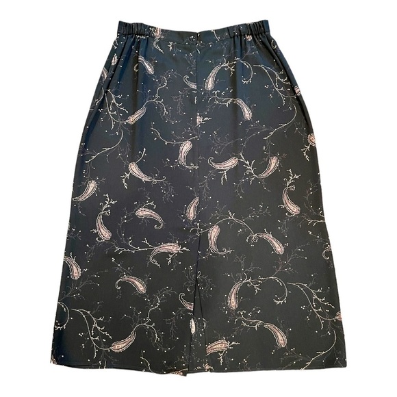 WORTHINGTON WOMAN, PLUS SIZE MAXI SKIRT. BLACK PRINT, STRAIGHT SKIRT. SIZE 18W - Picture 2 of 7